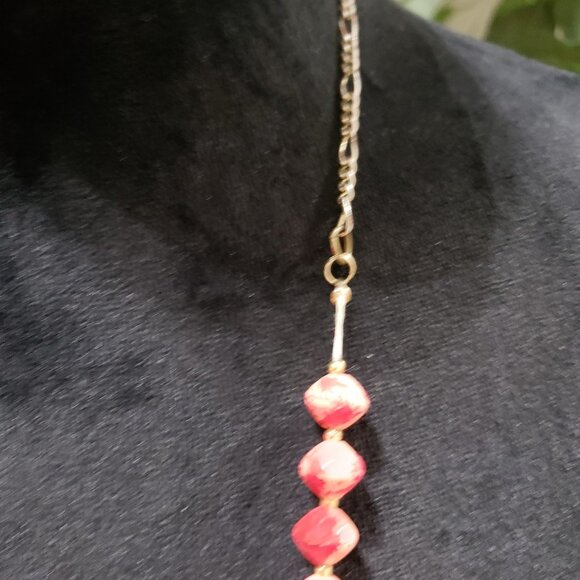 Women's Fashion Natural Ruby Pink Round Beaded Long Necklace with Round Clasp - Picture 5 of 7